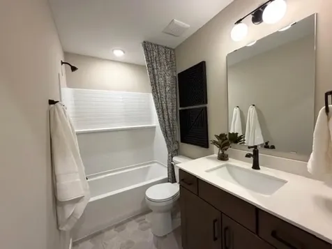 1649 Lund Way Shakopee MN 55379