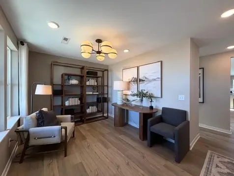 1649 Lund Way Shakopee MN 55379