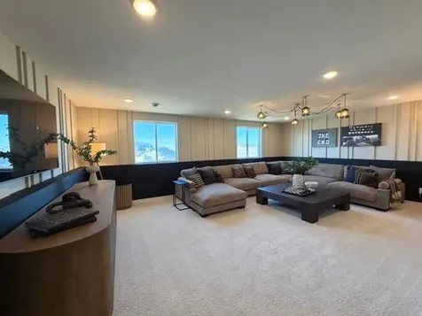 1649 Lund Way Shakopee MN 55379
