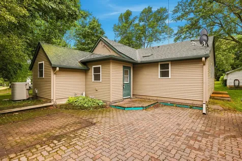 221 11th Street Albany MN 56307