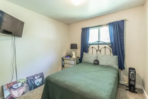 617 Cedar Lane Moorhead MN 56560