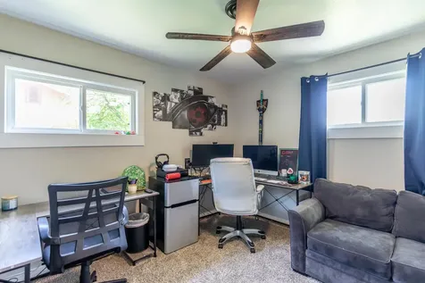 617 Cedar Lane Moorhead MN 56560