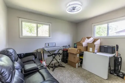 617 Cedar Lane Moorhead MN 56560