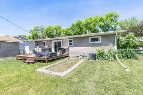 617 Cedar Lane Moorhead MN 56560