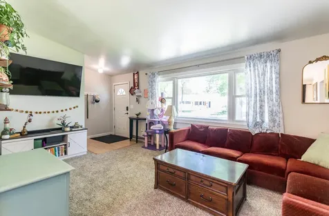 617 Cedar Lane Moorhead MN 56560