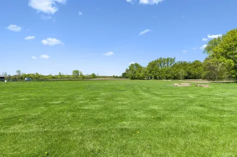 7040 132nd Street N Hugo MN 55038