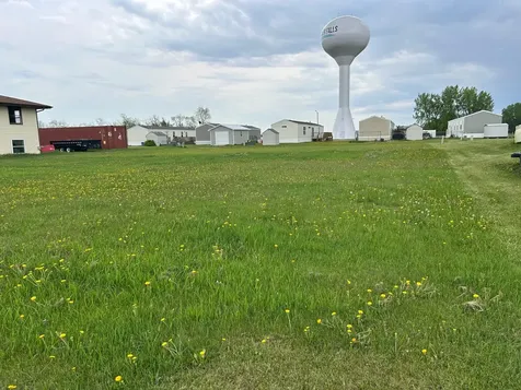 Tbd 2nd Street W Thief River Falls MN 56701