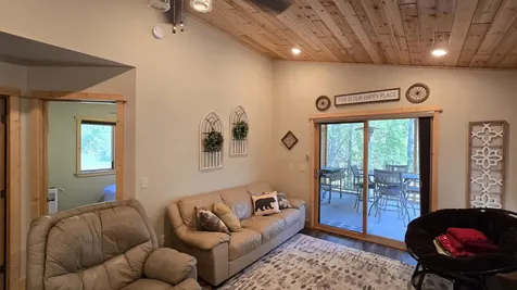 5882 Lakeshore Lane NW Cass Lake MN 56633