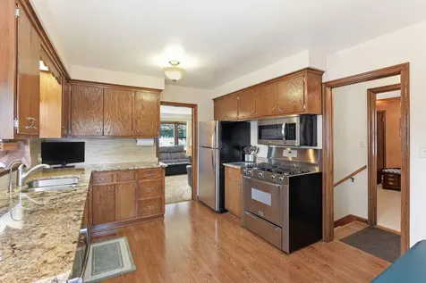 300 Edith Drive West Saint Paul MN 55118
