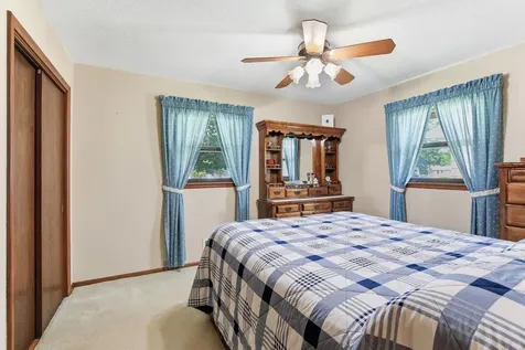 300 Edith Drive West Saint Paul MN 55118