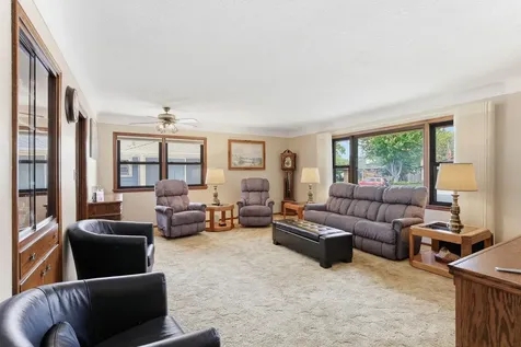 300 Edith Drive West Saint Paul MN 55118