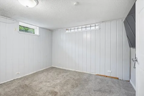 6435 Bryant Avenue N Brooklyn Center MN 55430