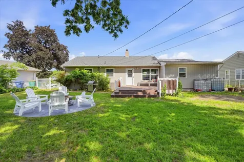 6435 Bryant Avenue N Brooklyn Center MN 55430
