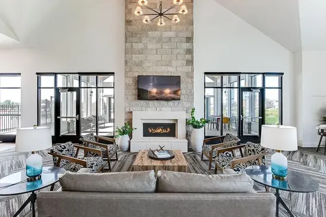17081 Draper Way Lakeville MN 55044