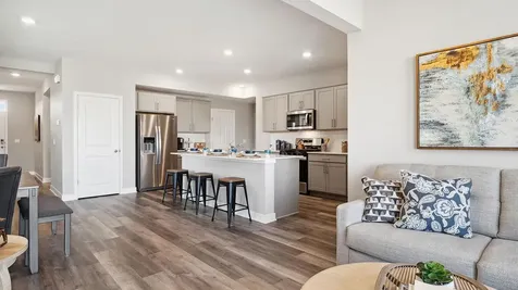 17085 Draper Way Lakeville MN 55044