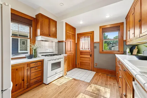 3225 31st Avenue S Minneapolis MN 55406