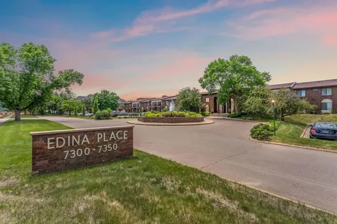 7330 York Avenue S Edina MN 55435