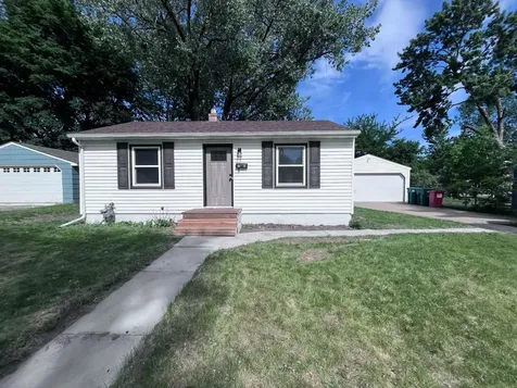 8325 3rd Avenue S Bloomington MN 55420