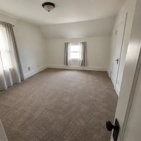 412 4th Avenue S South Saint Paul MN 55075