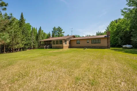 51301 Pine Point Road Bigfork MN 56628