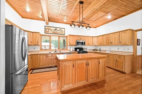 51301 Pine Point Road Bigfork MN 56628