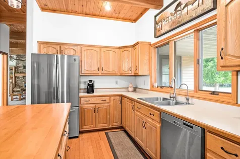 51301 Pine Point Road Bigfork MN 56628