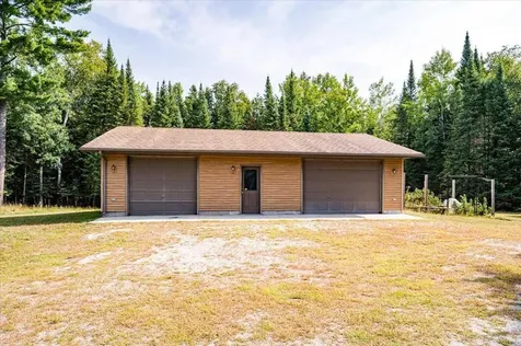 51301 Pine Point Road Bigfork MN 56628