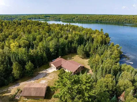 51301 Pine Point Road Bigfork MN 56628