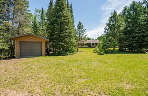 51301 Pine Point Road Bigfork MN 56628