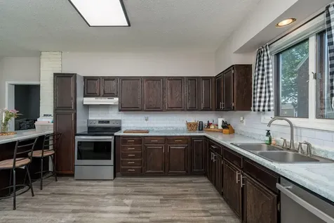 317 Walnut Street SW Sleepy Eye MN 56085