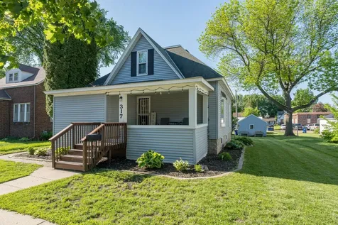 317 Walnut Street SW Sleepy Eye MN 56085