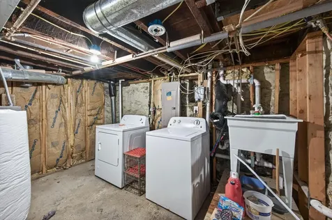 869 Desoto Street Saint Paul MN 55130