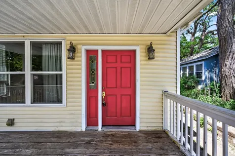 869 Desoto Street Saint Paul MN 55130