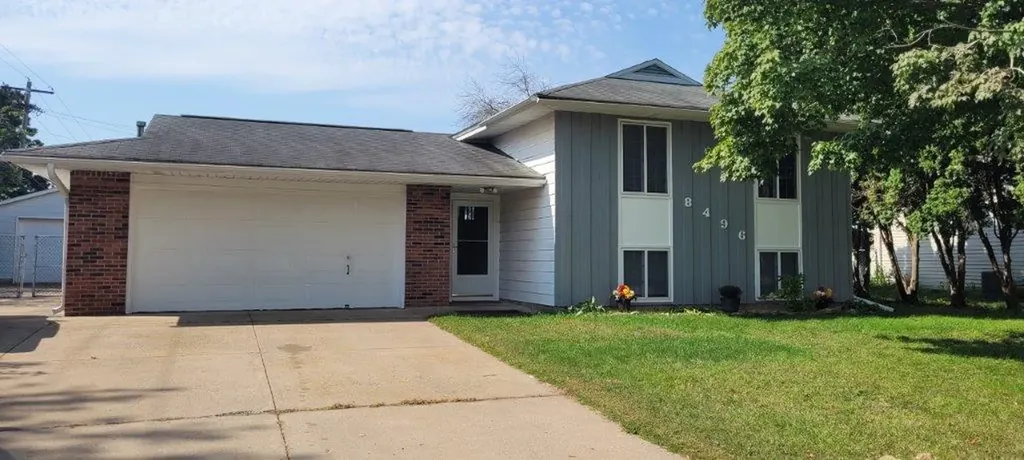 8496 Harkness Road S Cottage Grove MN 55016