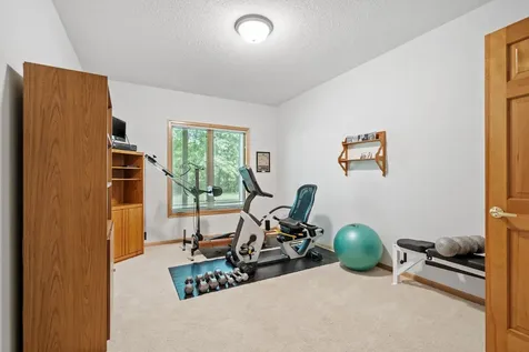 12525 42nd Avenue N Plymouth MN 55441
