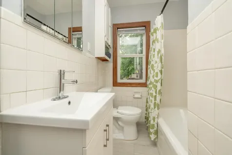 3321 Beard Avenue N Robbinsdale MN 55422