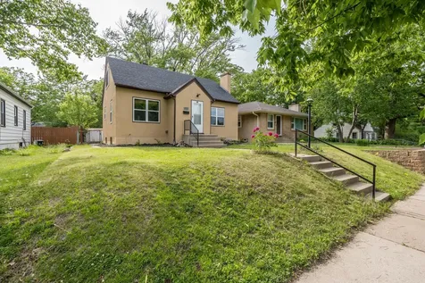 3321 Beard Avenue N Robbinsdale MN 55422