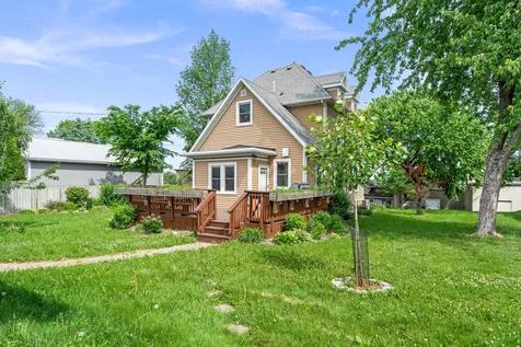 204 Fir Avenue NW Montgomery MN 56069
