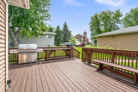 204 Fir Avenue NW Montgomery MN 56069