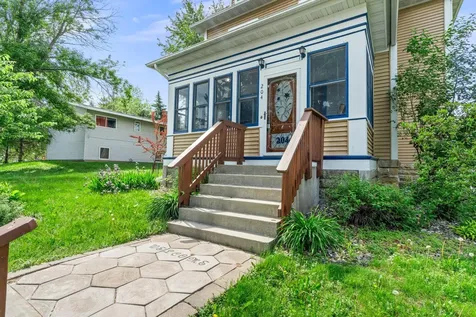 204 Fir Avenue NW Montgomery MN 56069