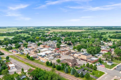 204 Fir Avenue NW Montgomery MN 56069