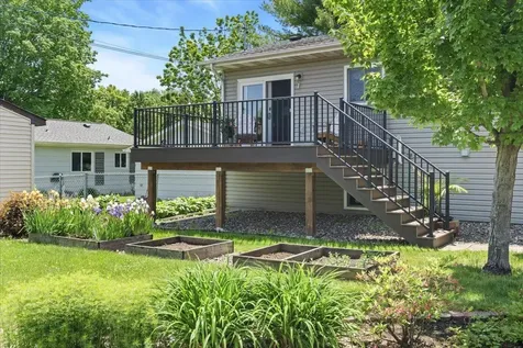 907 California Avenue W Saint Paul MN 55117