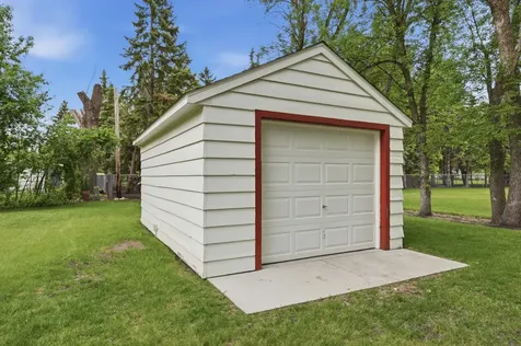 1301 60th Avenue N Moorhead MN 56560
