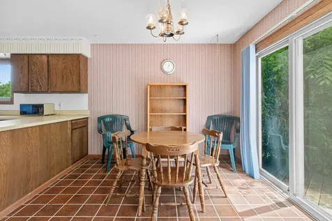 1809 W 138th Street Burnsville MN 55337
