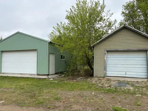 10 Hillside Avenue NW Akeley MN 56433