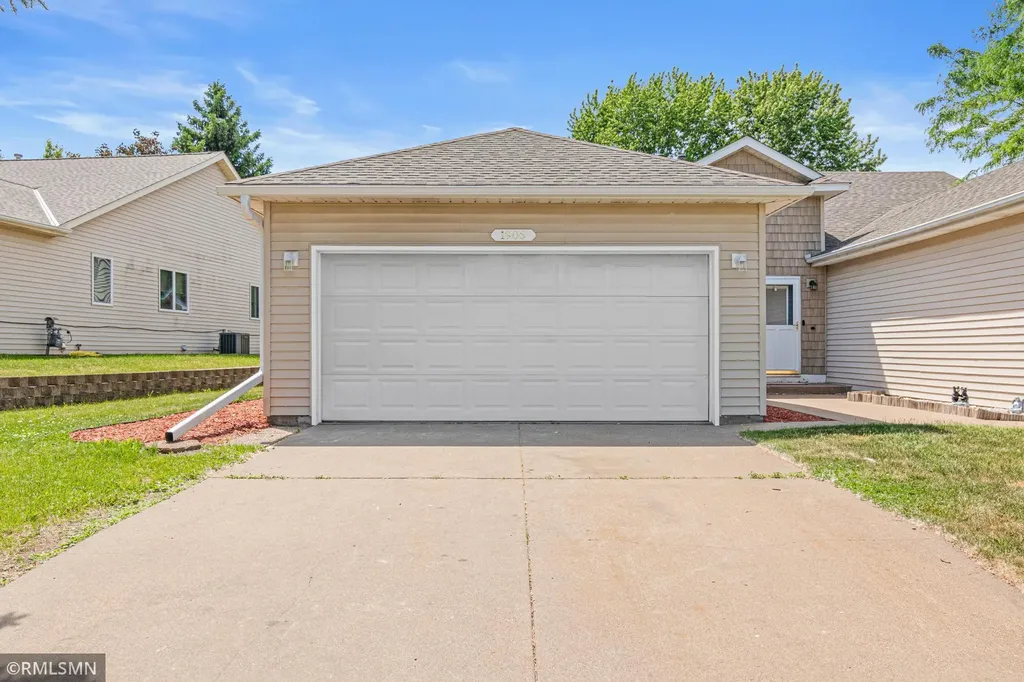 1906 Tuenge Drive Stillwater MN 55082