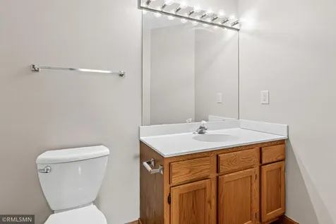 1906 Tuenge Drive Stillwater MN 55082