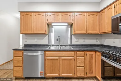 1906 Tuenge Drive Stillwater MN 55082