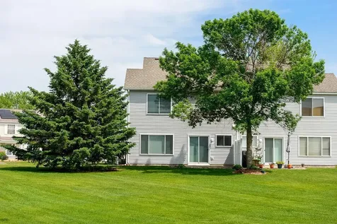 15671 Finch Avenue Apple Valley MN 55124