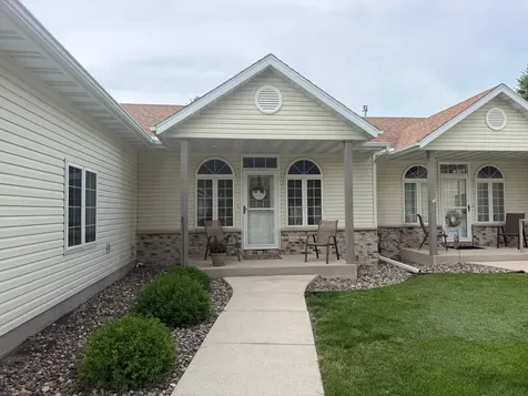 2084 Richway Lane SE Owatonna MN 55060